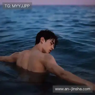 滑凤默